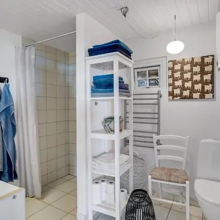 Feriehus 2 Bedroom Beautiful In Koge