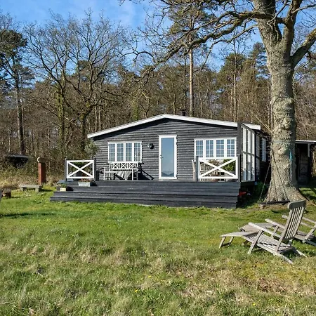 2 Bedroom Beautiful In Koge